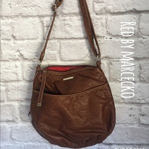 Red by Mercado brown purse